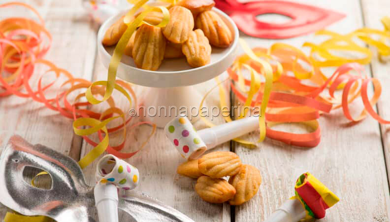 Mini madeleine di mais e mango per stupire a carnevale