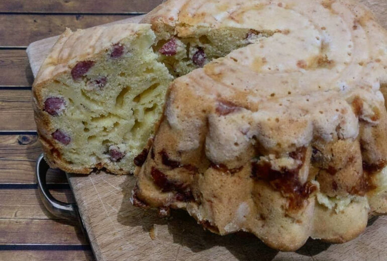 Mini pandoro salato
