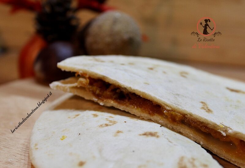 Mini piadine con zucca e gorgonzola