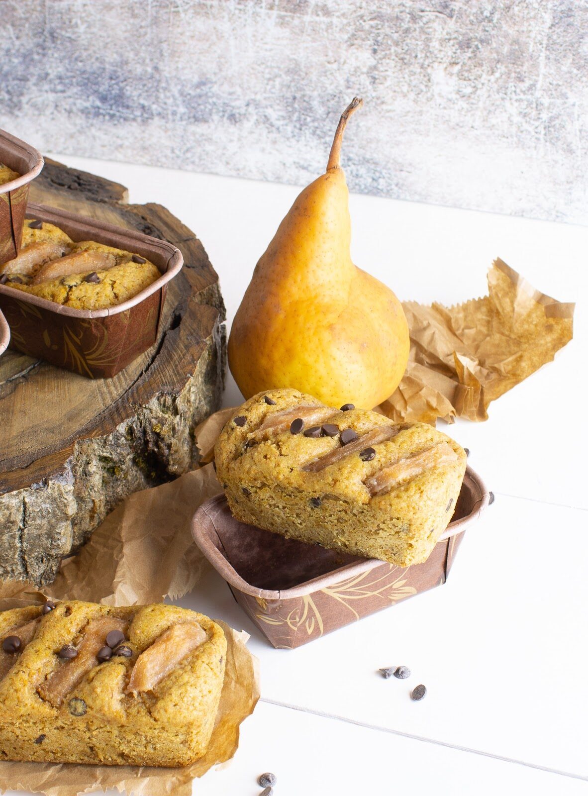 Mini plumcake al farro con pere e cioccolato