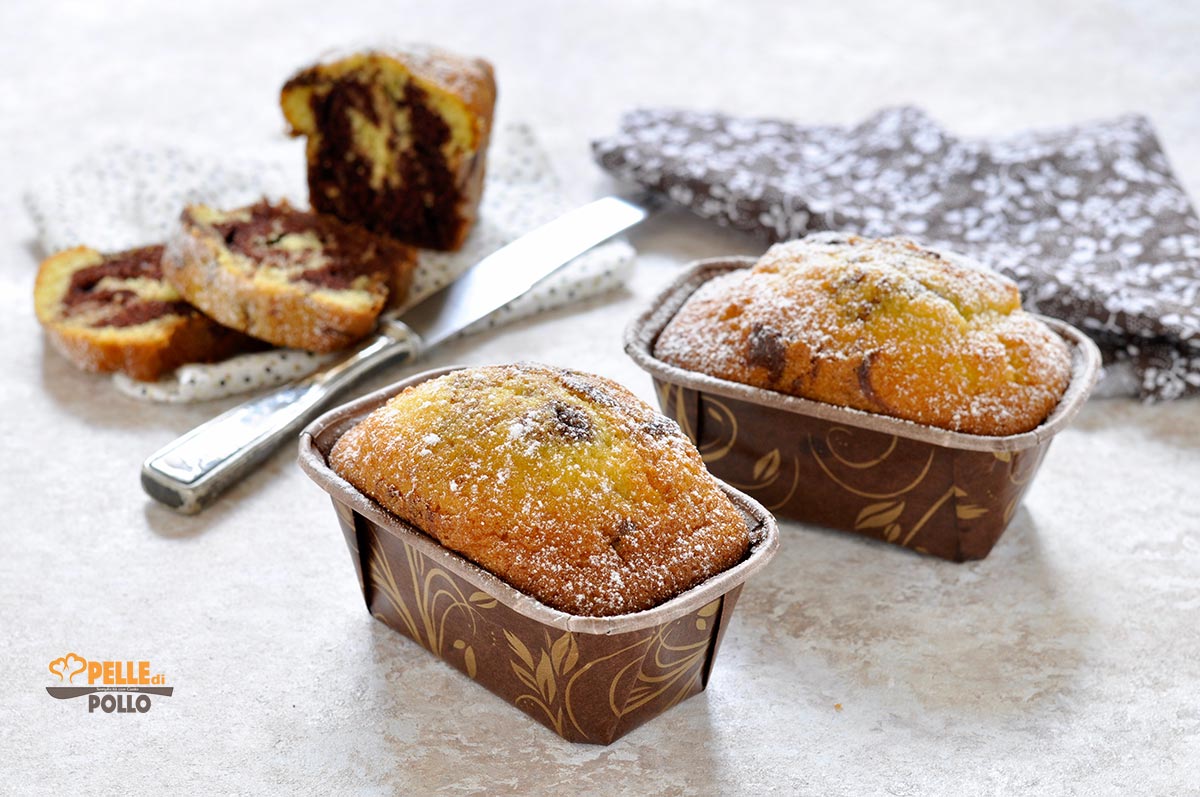 Mini plumcake bicolore alla panna e cacao