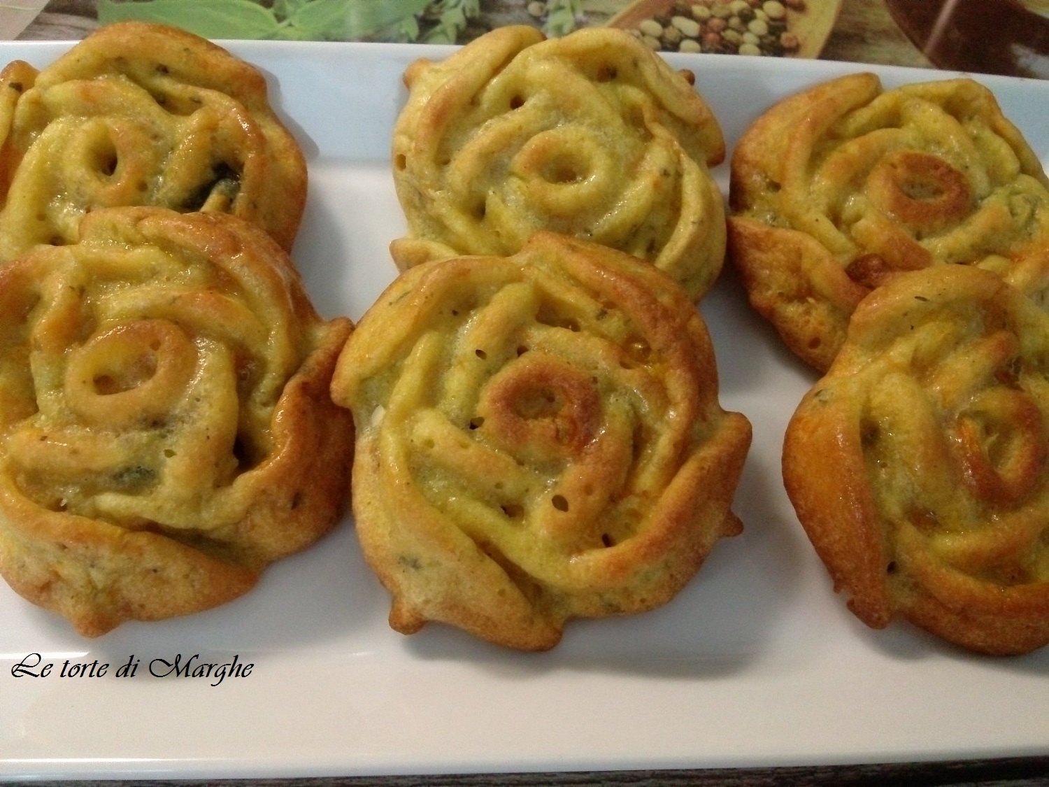 Mini quiche alla zucca a forma di rose..