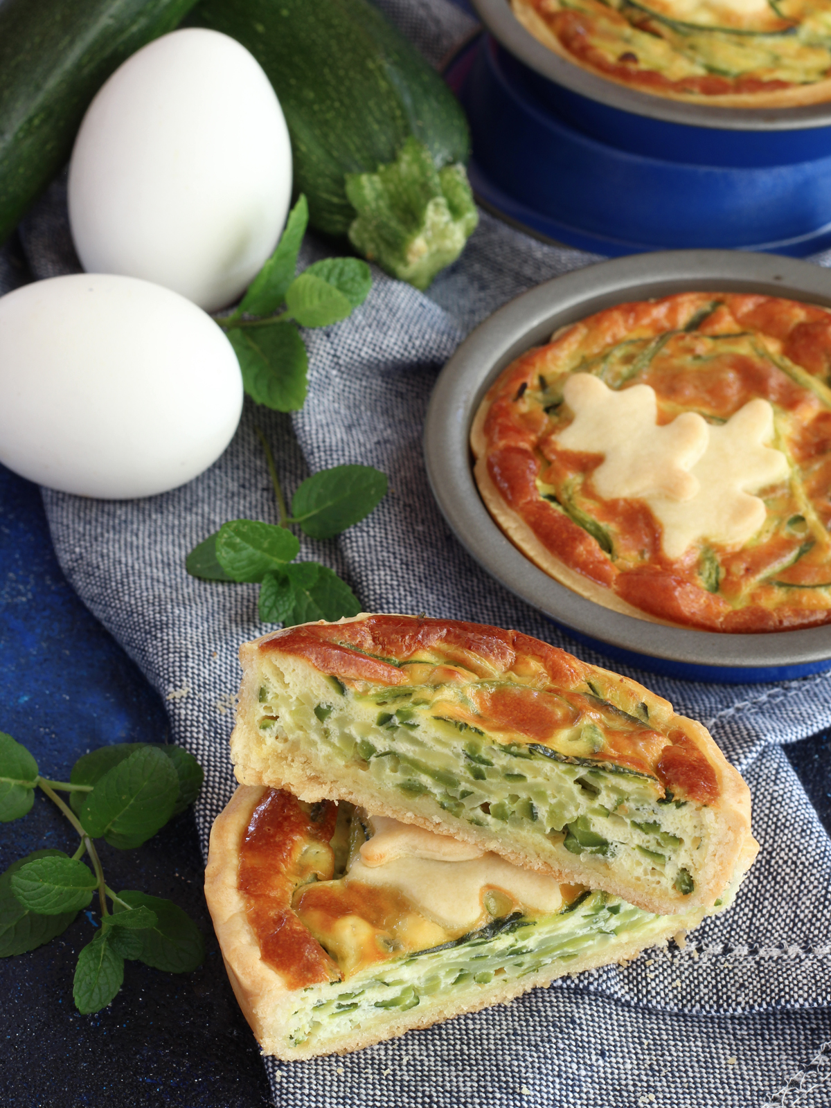 Mini quiches alle zucchine e robiola