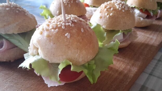 Mini sandwich con lievito naturale