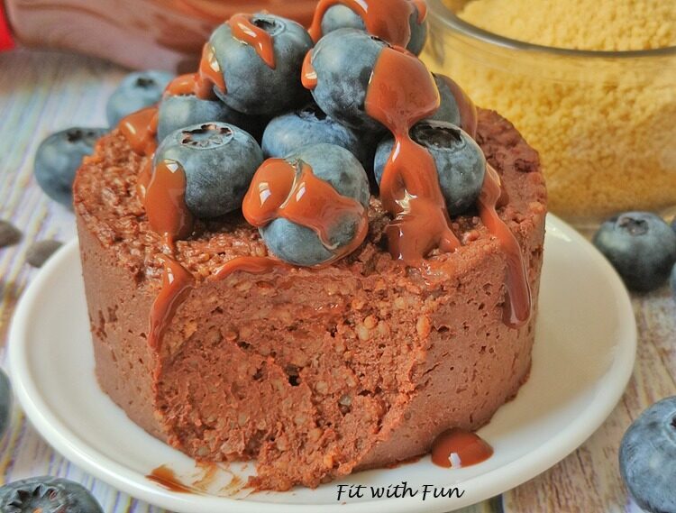 Mini torta di cous cous ricotta e cacao proteica e senza cottura