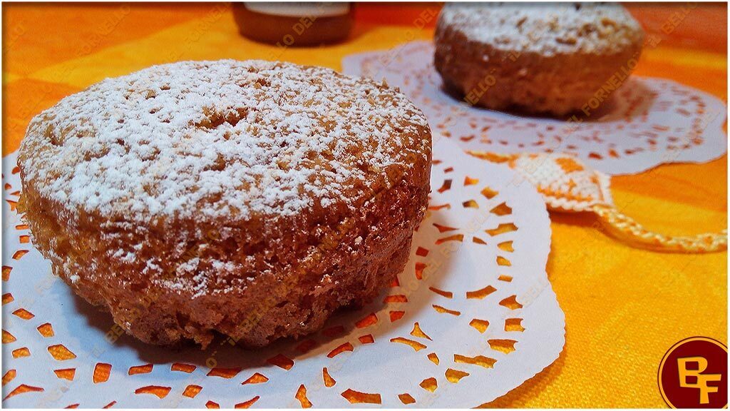 Mini tortine con ripieno di marmellata