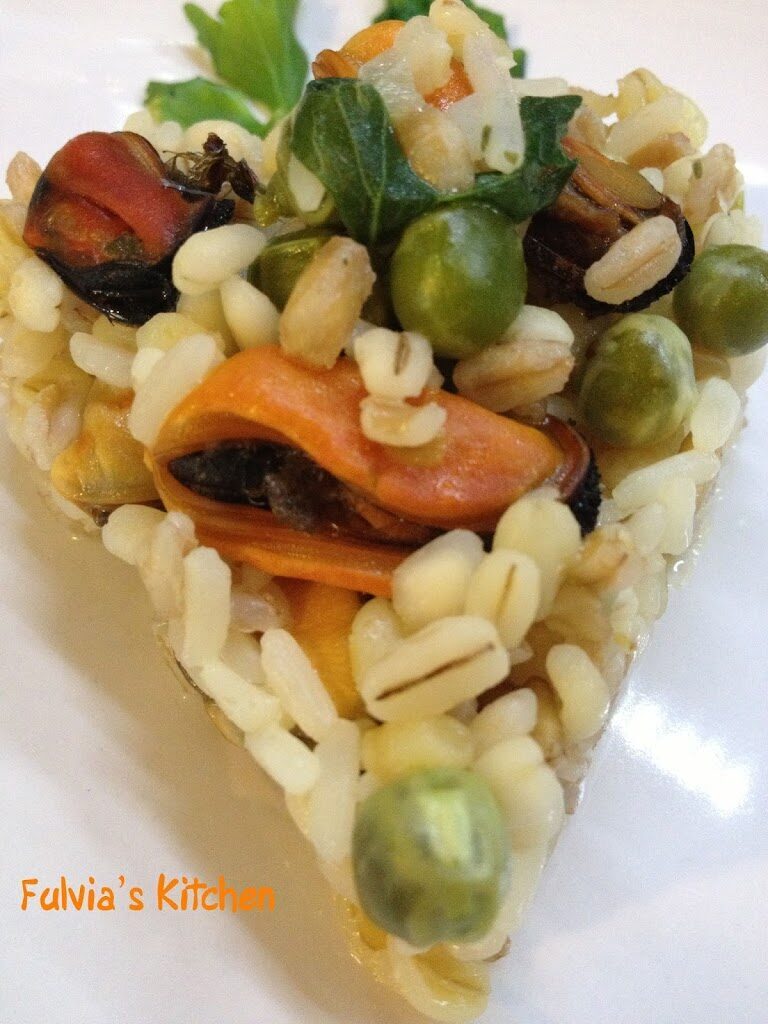 Mix di 5 cereali con piselli e cozze