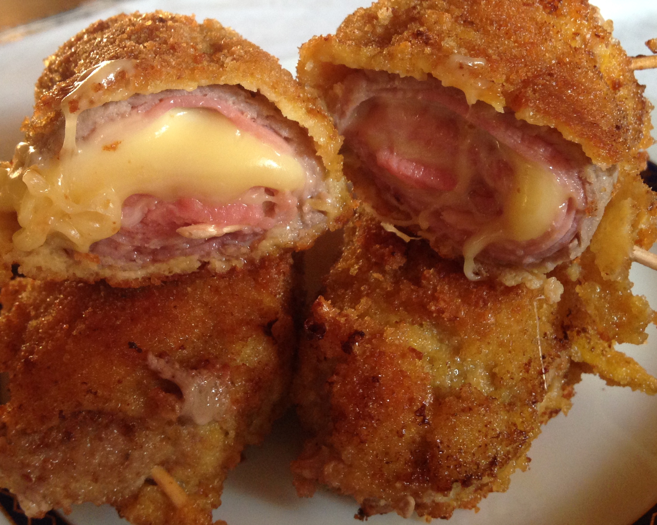 Morbidoni con formaggio filante