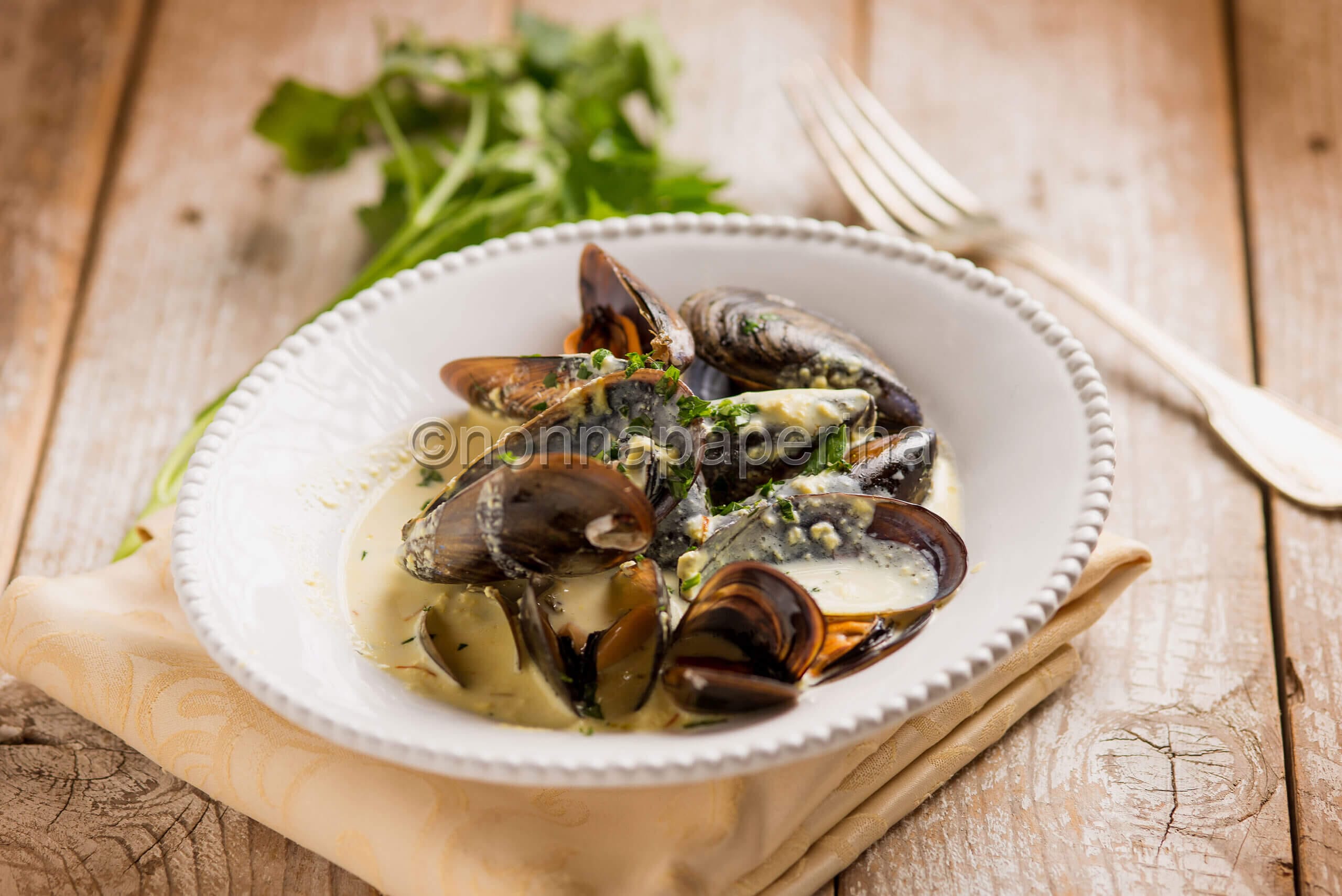 Mouclade, le cozze all’uovo della cucina francese