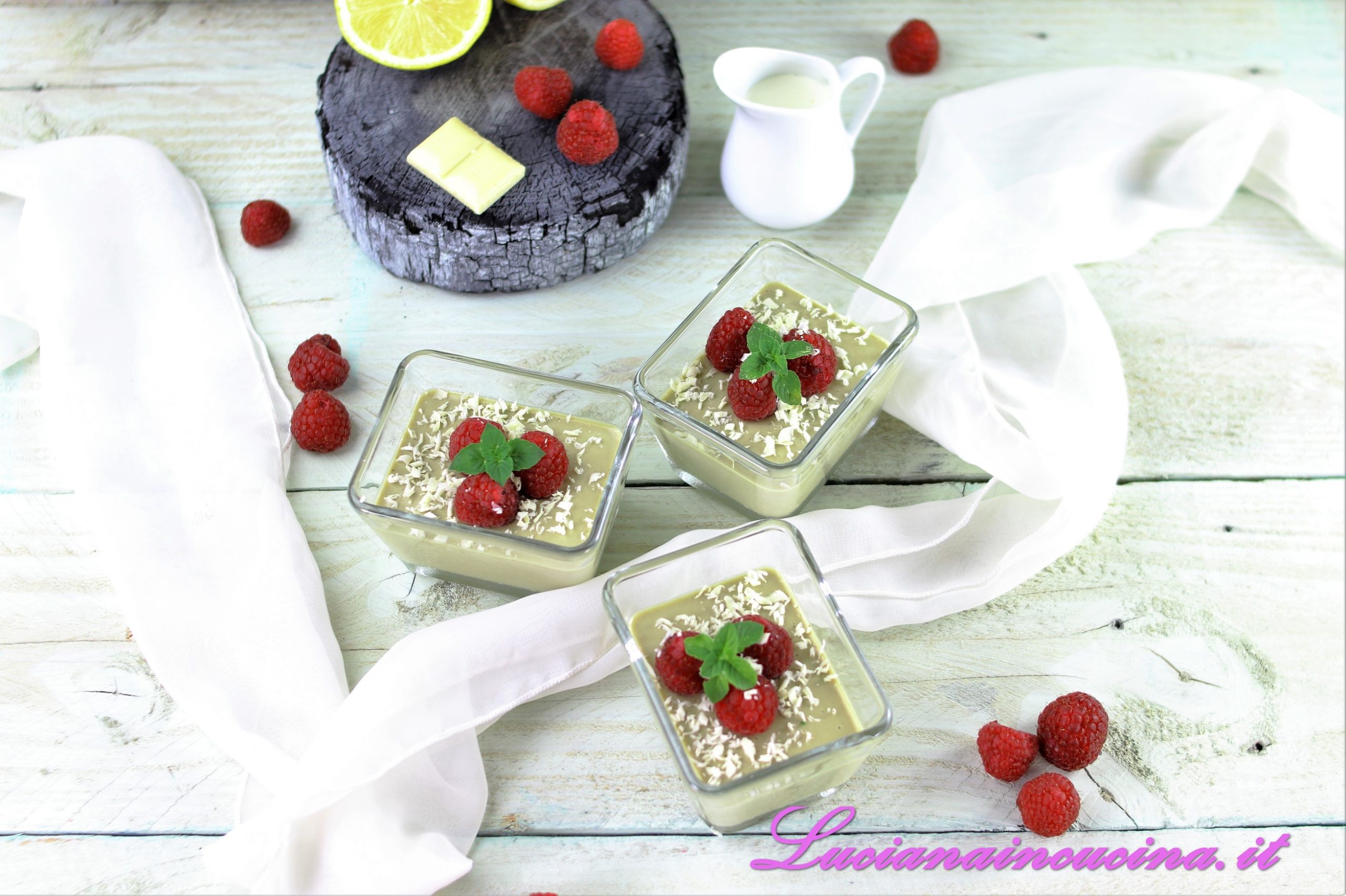 Mousse al cioccolato bianco