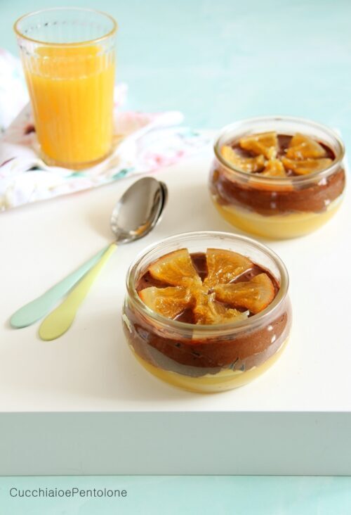 Mousse con aquafaba al cioccolato e gelo d’arancia