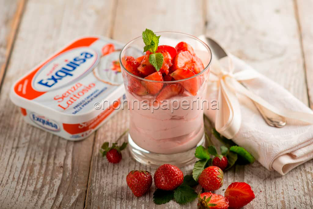 Mousse di fragole con formaggio Exquisa: che delizia!