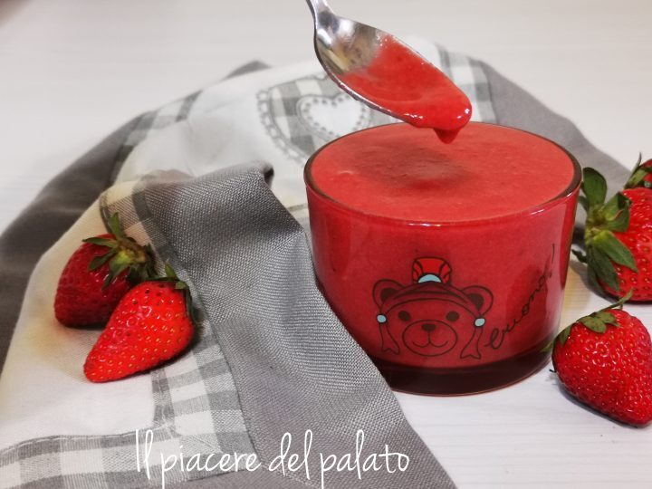 Mousse di fragole
