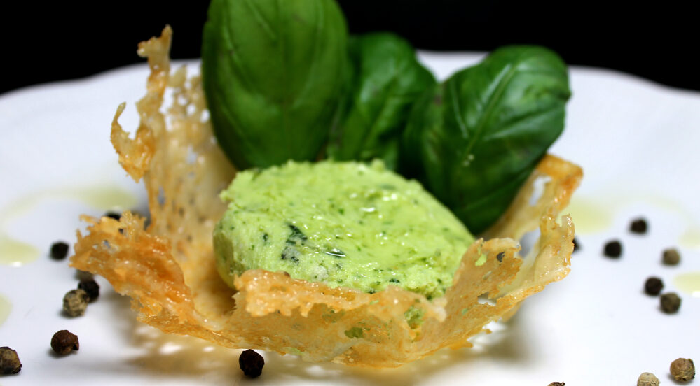 Mousse di grana e basilico