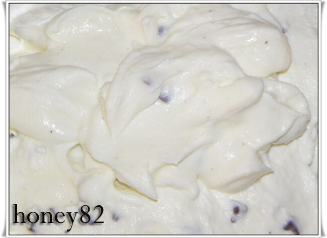 Mousse di ricotta con gocce di cioccolato