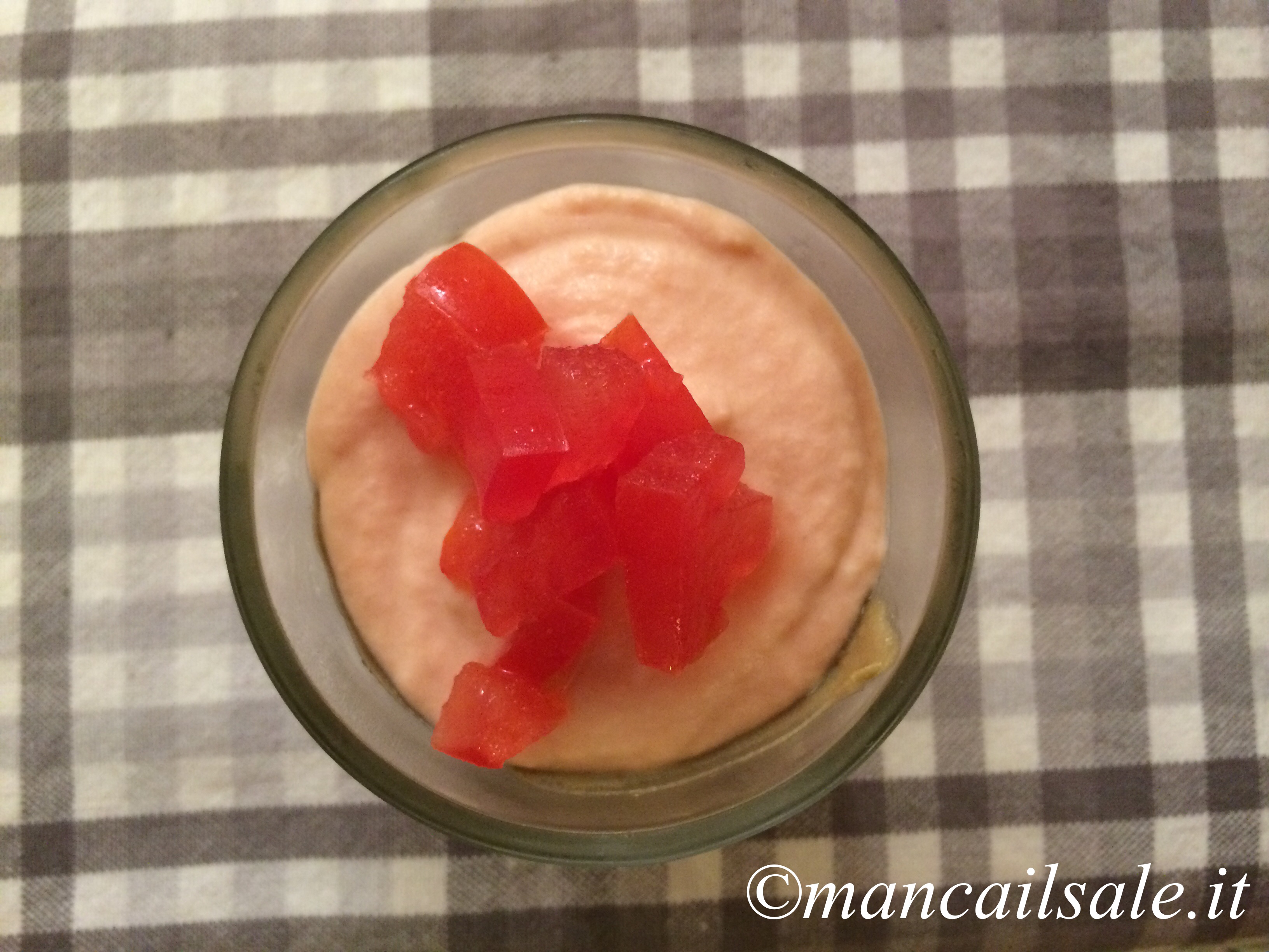 Mousse di salmone e avocado
