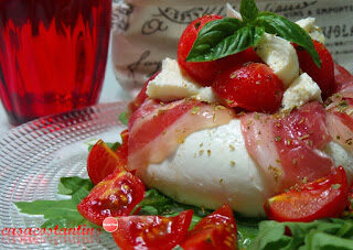Mozzarella di bufala con anguria e crudo