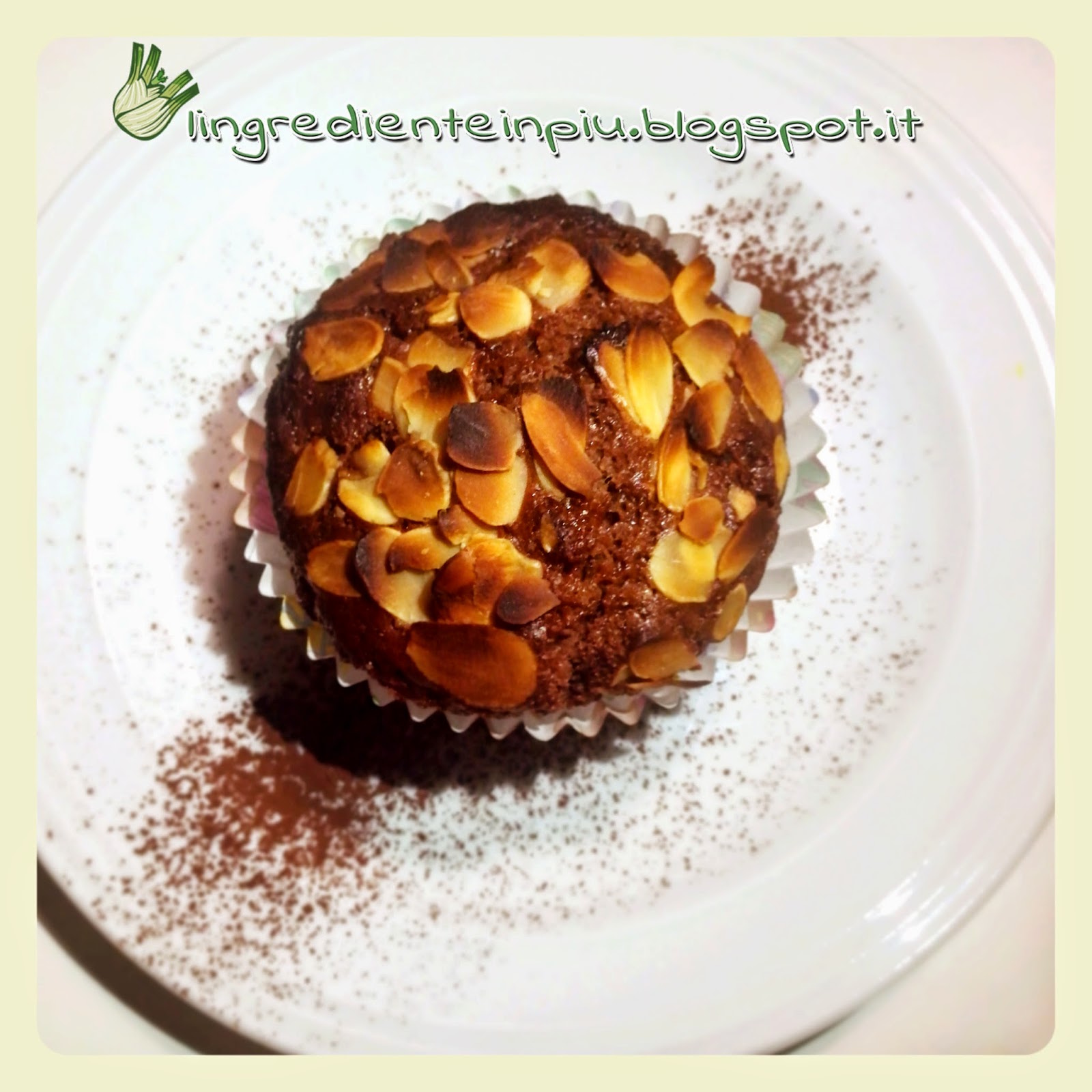 Muffin al cacao e mandorle
