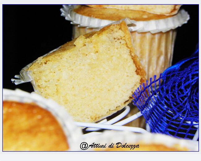 MUFFIN AL CIOCCOLATO BIANCO SENZA UOVA
