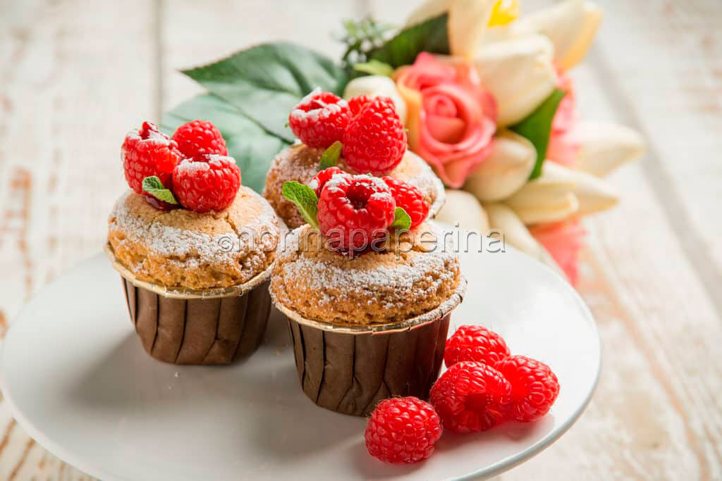 Muffin al grano saraceno e lamponi: un regalo per golosi!