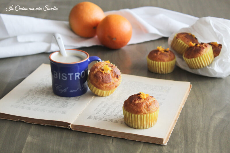 Muffin alla arancia – ricetta senza burro ed olio