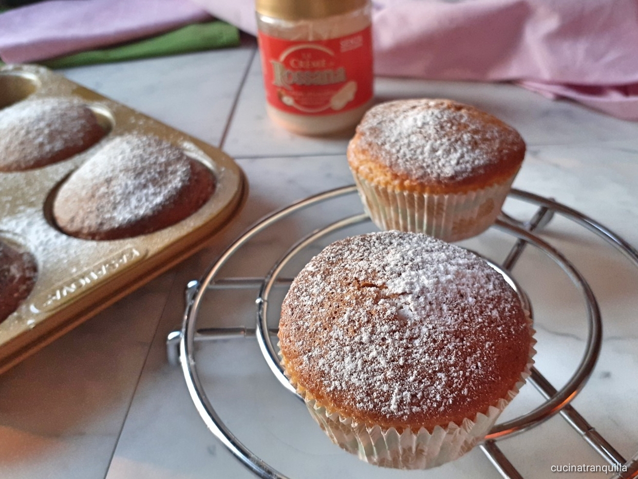Muffin alla crema rossana