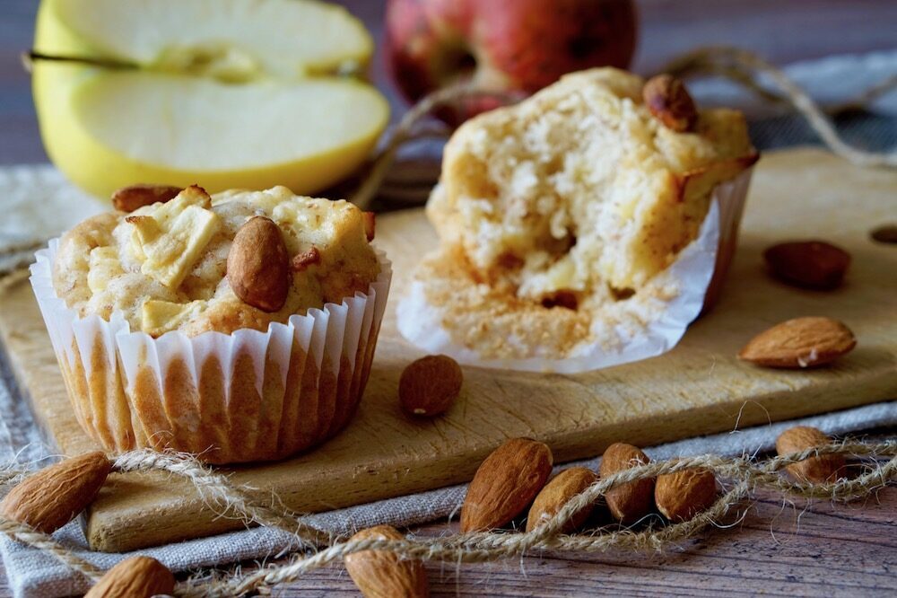 Muffin alle mele e mandorle