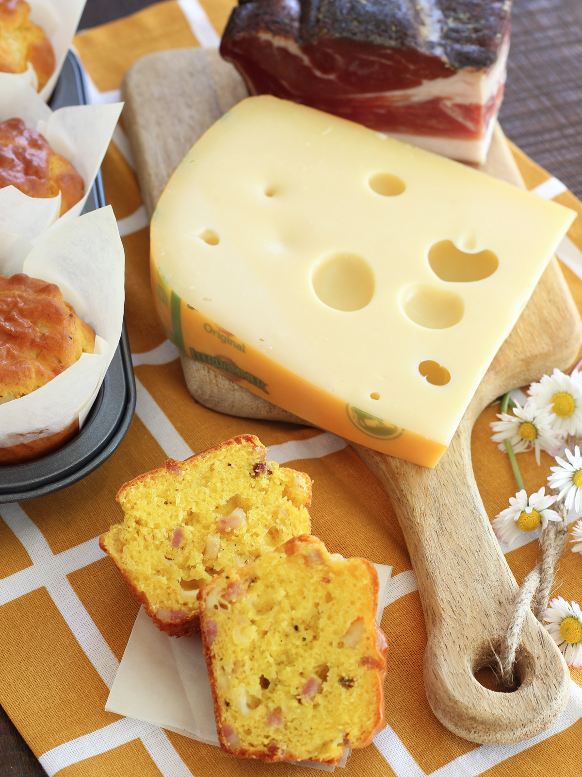 Muffin allo speck ed emmental