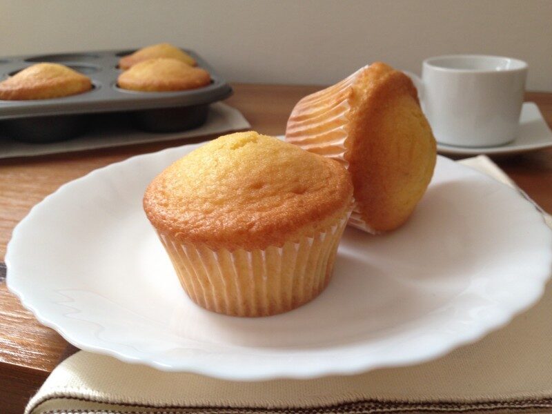 Muffin allo yogurt soffici e veloci
