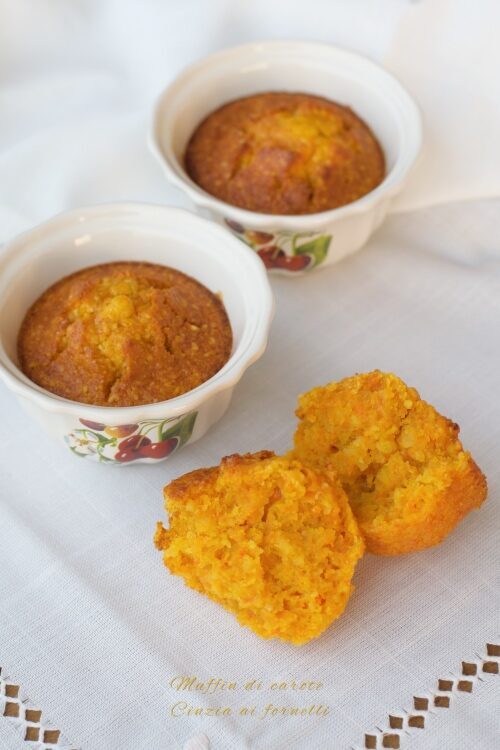 Muffin carote e mandorle col bimby