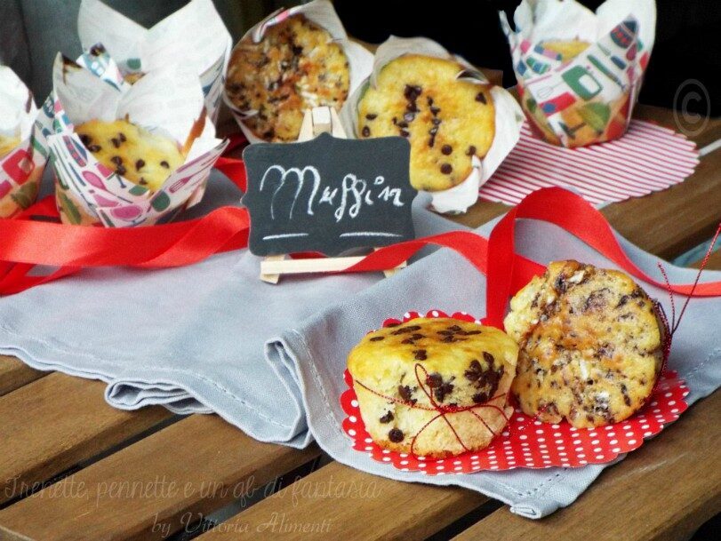 Muffin con gocce di cioccolato e caffè