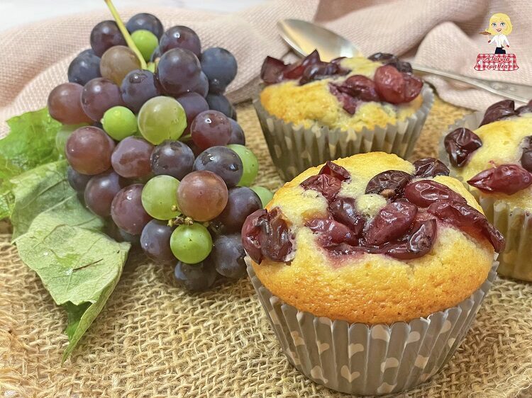 Muffin con uva fragola