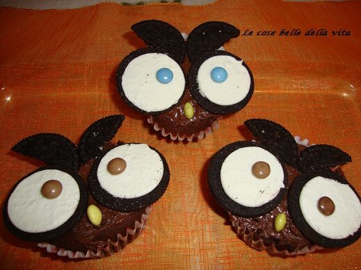 Muffin di Montersino travestiti da gufetti