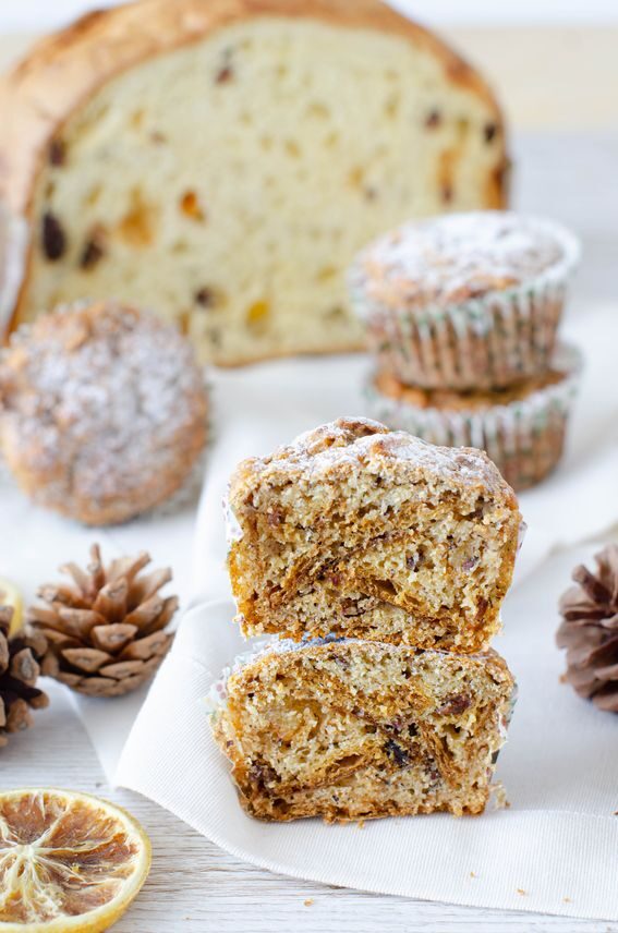 Muffin di panettone senza aggiunta di burro o uova