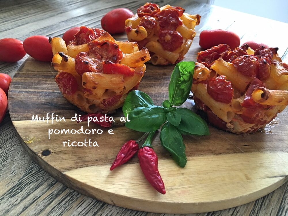 Muffin di pasta. Un’idea veloce per un pranzo informale