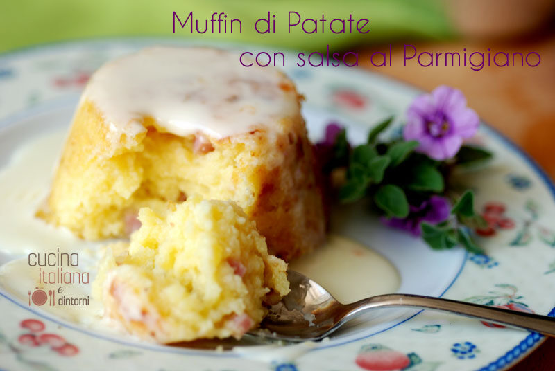 Muffin di patate con salsa al parmigiano