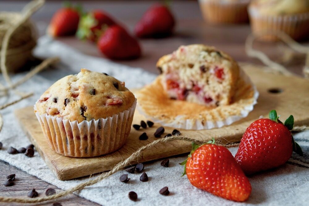 Muffin fragole e cioccolato