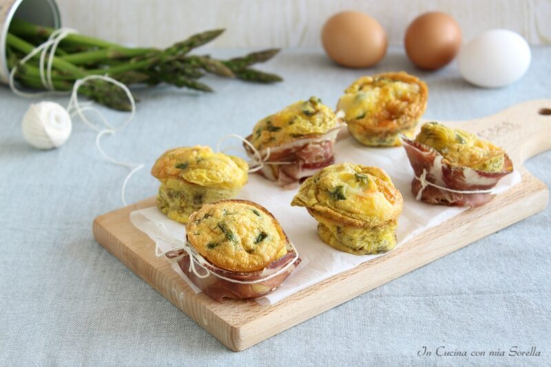 Muffin frittata agli asparagi e formaggio