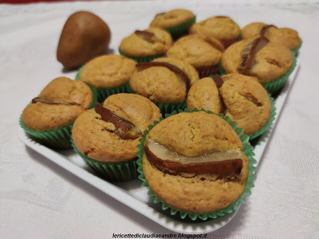 Muffin integrali e pera, senza lattosio e senza burro