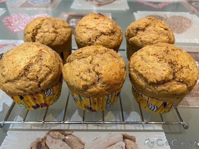 Muffin light al burro di mele con companion moulinex