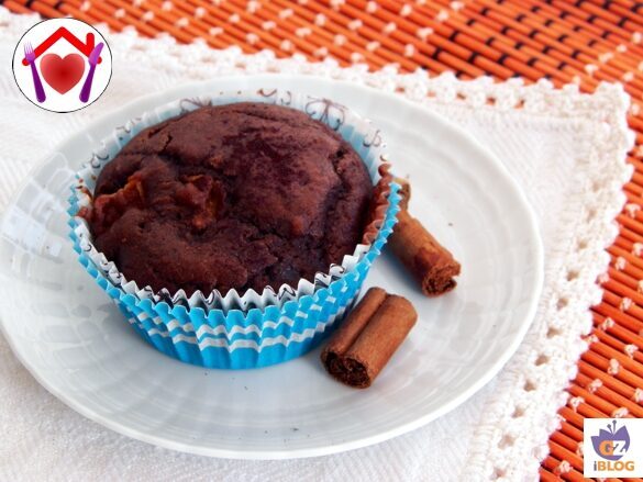 Muffin mela e cioccolato