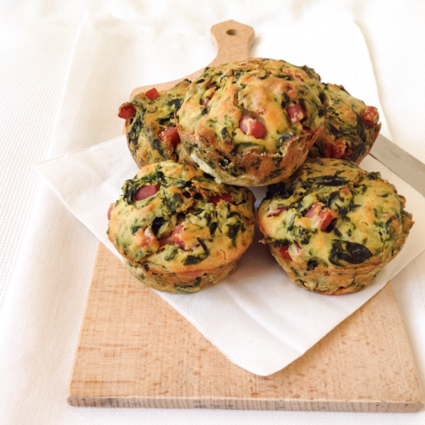 Muffin salati con cotto e spinaci