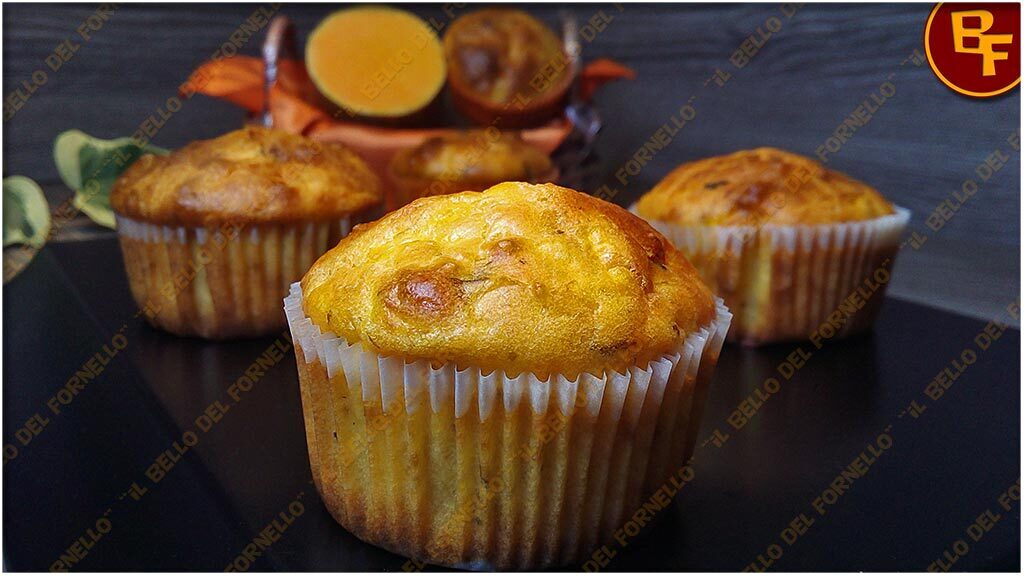 Muffin salati con zucca e crema tartufata di funghi