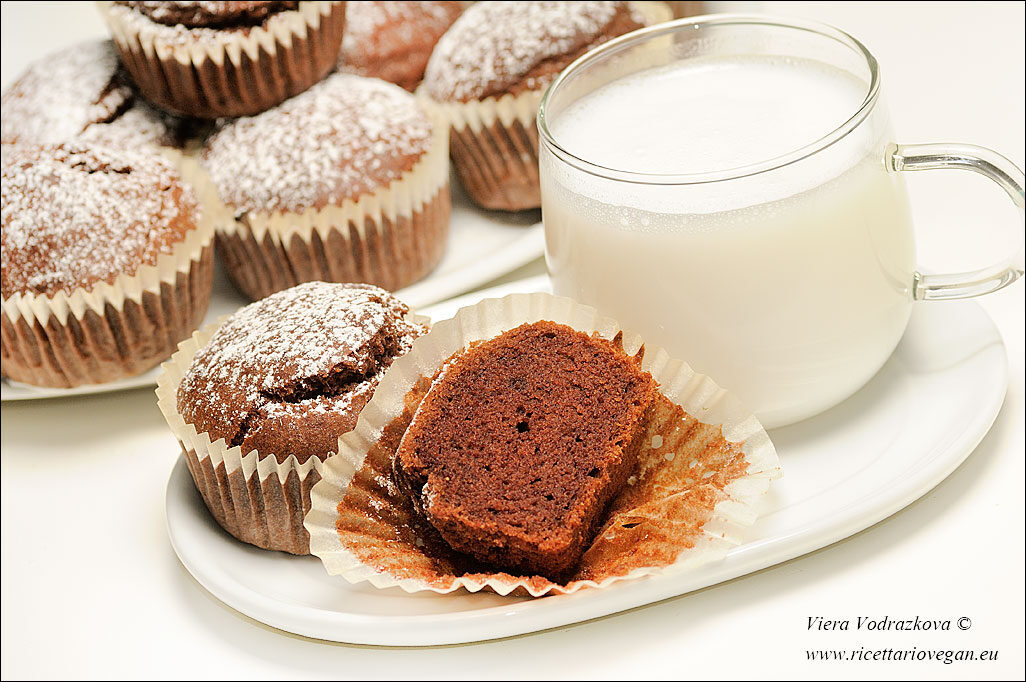 Muffin speziati al cacao gluten free e vegan