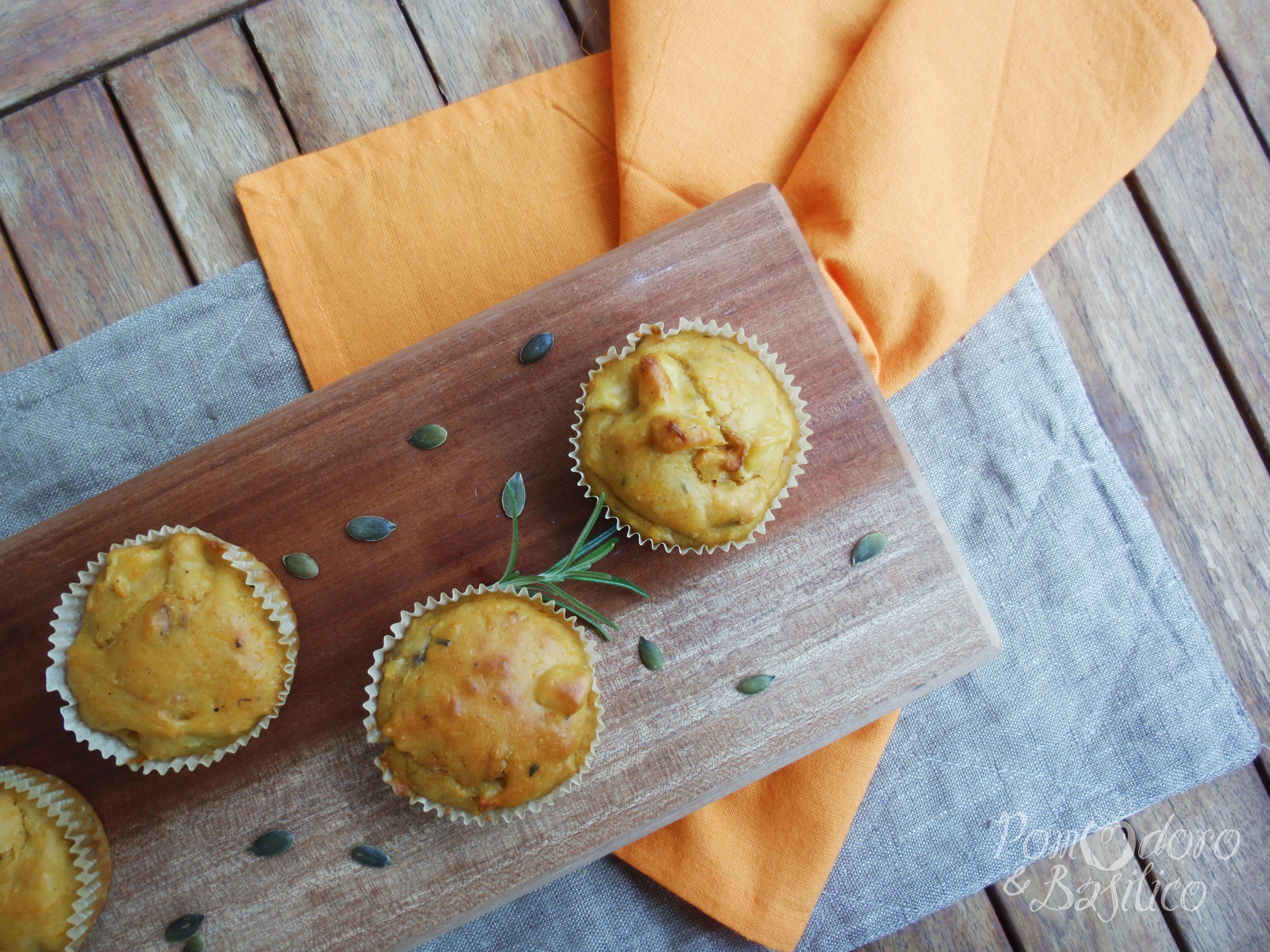Muffins salati alla zucca