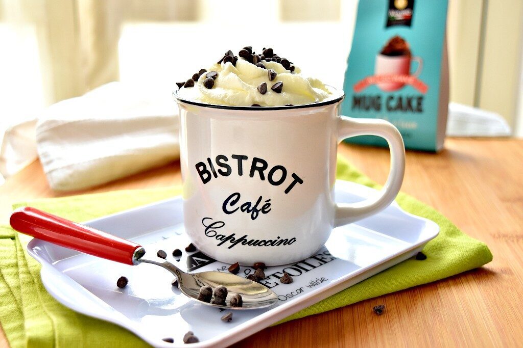 Mug cake al cioccolato e cocco, superveloce