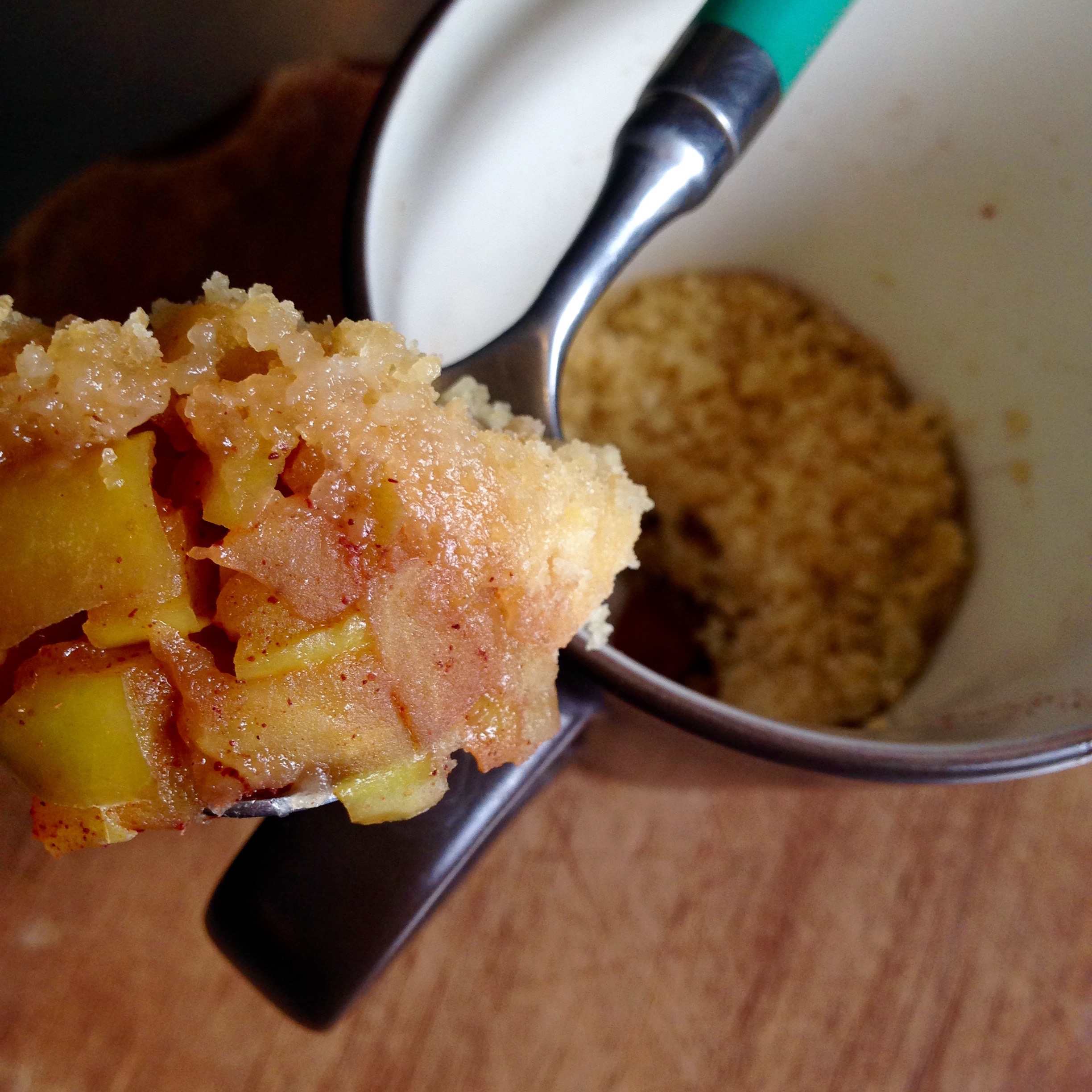 Mug cake crumble di mele