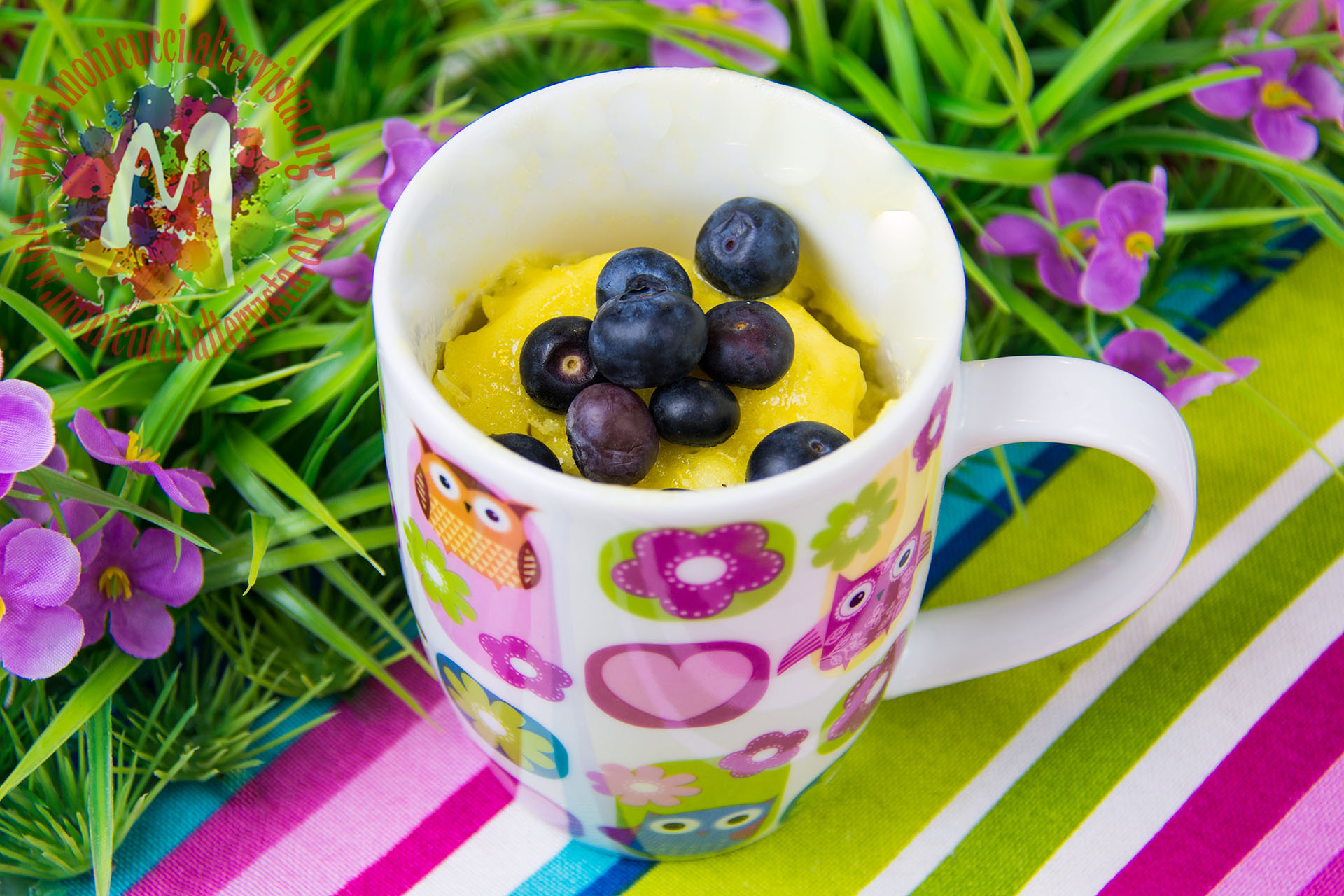 Mug Cake limone e mirtilli