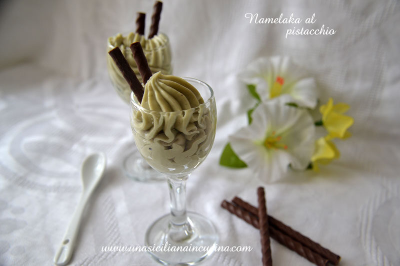 Namelaka al pistacchio