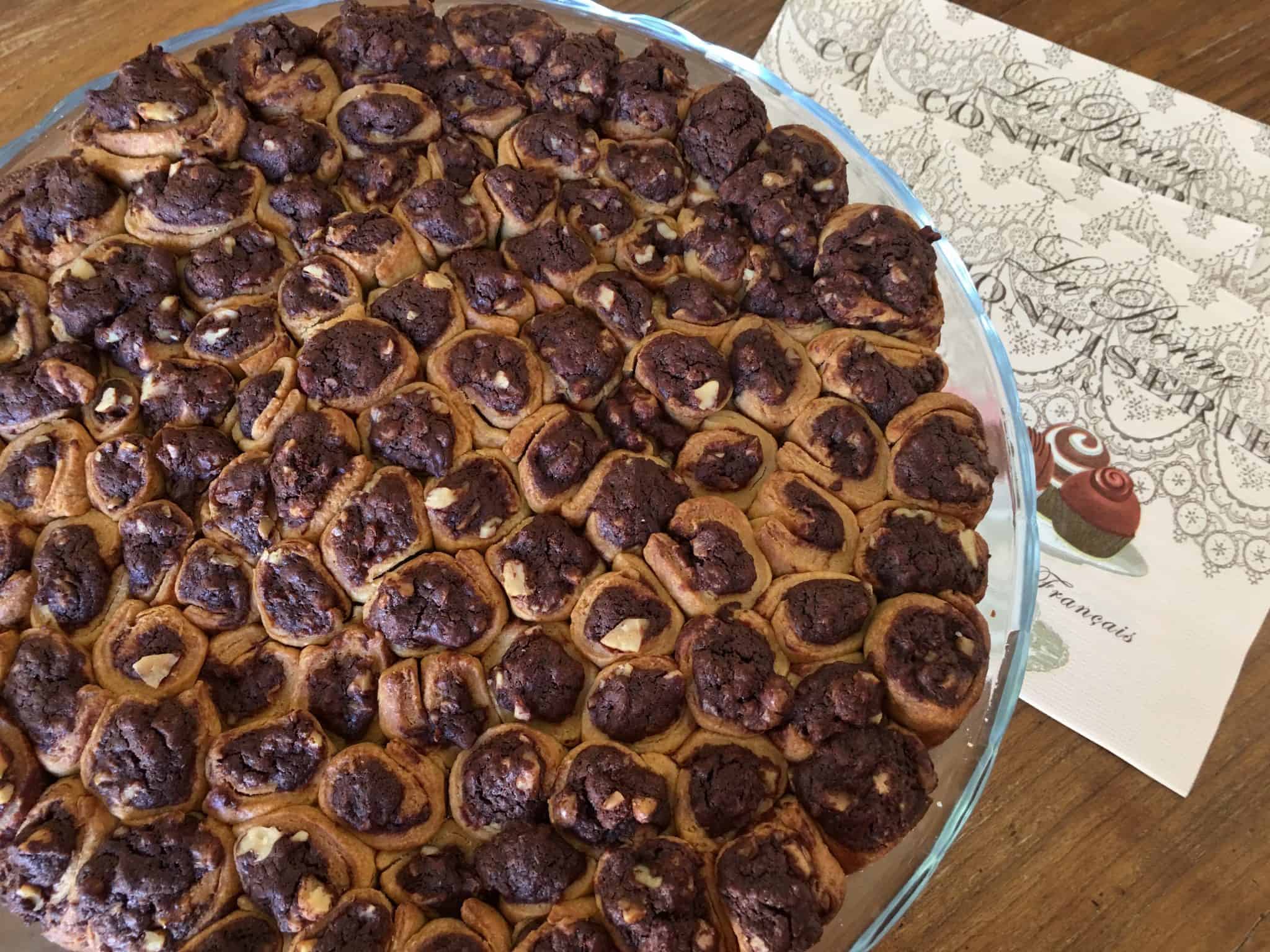 Nido d’api – dolce di biscottini al cioccolato e noci